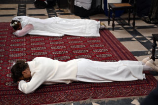 Dziewice konsekrowane