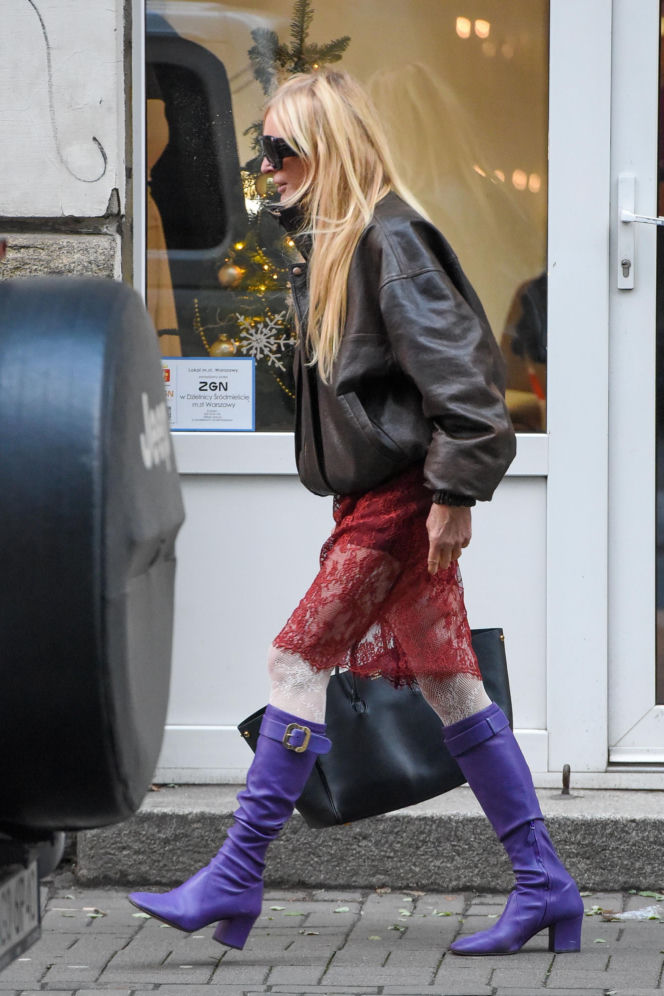 Monika Olejnik weszła w spódnicy, wyszła bez