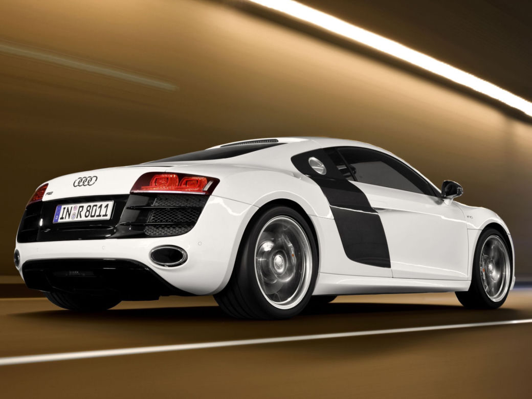 Nowe Audi R8 V10 Fit Lovers