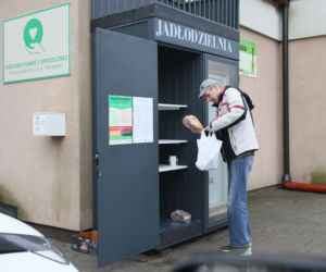 Kupon zamiast posiłku w jadłodzielni. Właściciel baru z zapiekankami wymyślił nową akcję