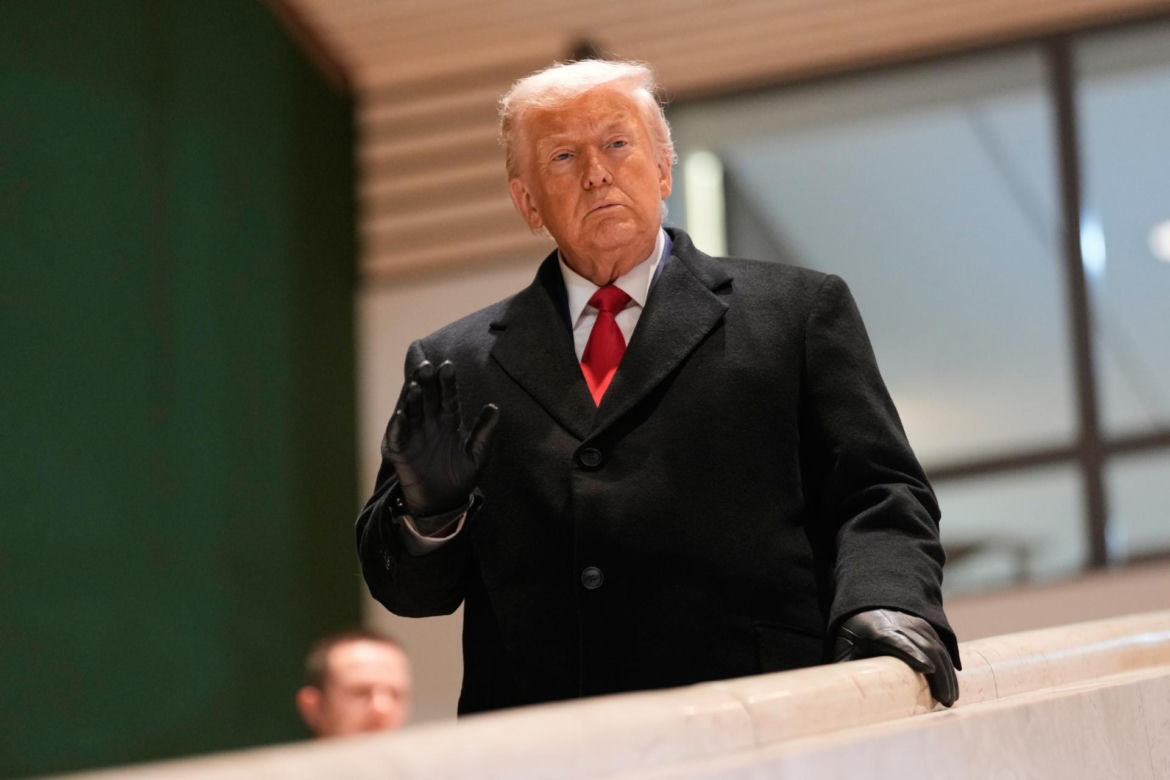 Trump wyśmiał Emmanuela Macrona. "Co do diabła!"