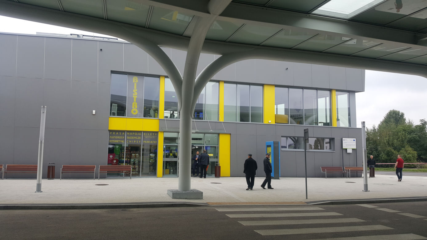 W Katowicach otwarto  Centrum Przesiadkowe Sądowa
