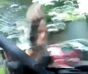 Atak na karetkę w Rudzie Śląskiej [ZDJĘCIA]