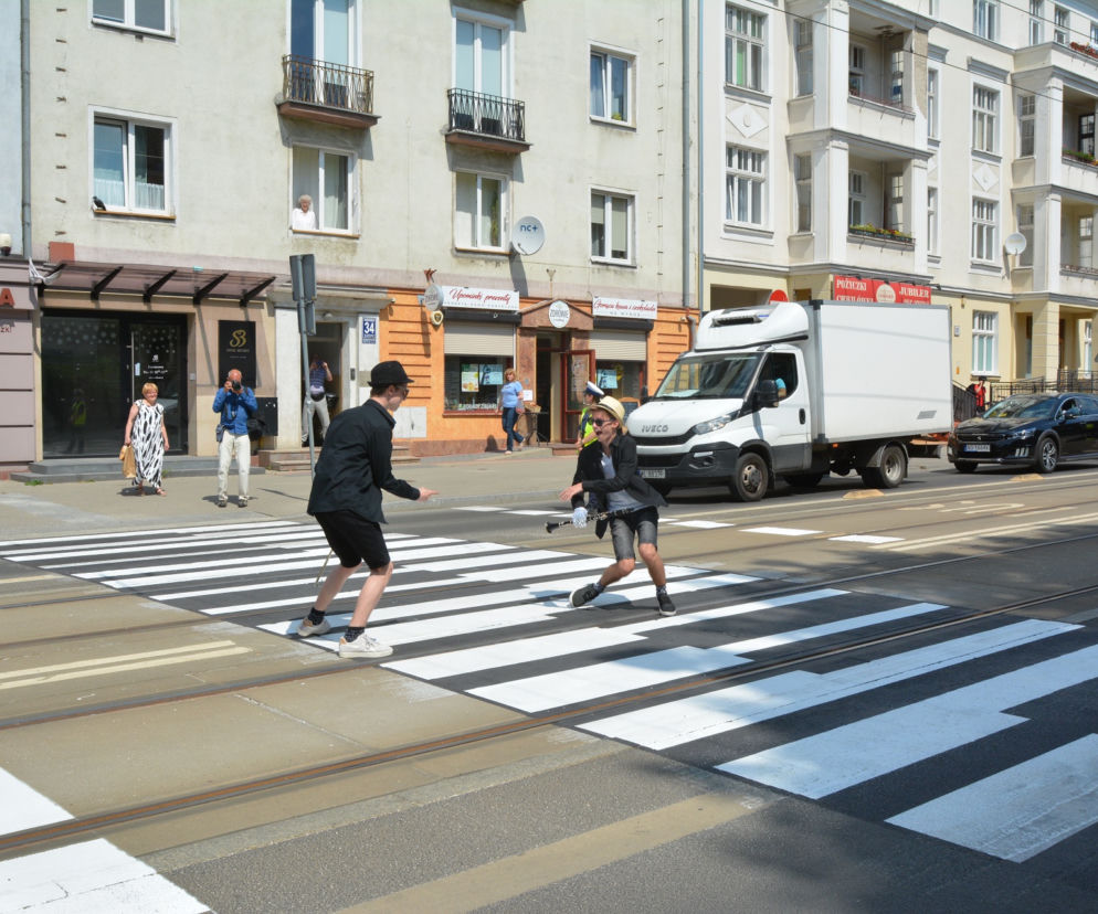 Przejście dla pieszych jak klawiatura fortepianu