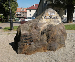 To największe miasto w Polsce, którym nie rządzi prezydent. Znajduje się na Śląsku