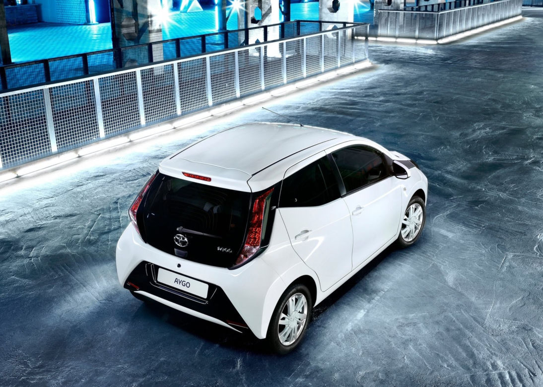 nowa Toyota Aygo 2014