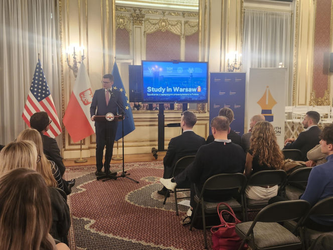 W Nowym Jorku namawali do studiów w Warszawie