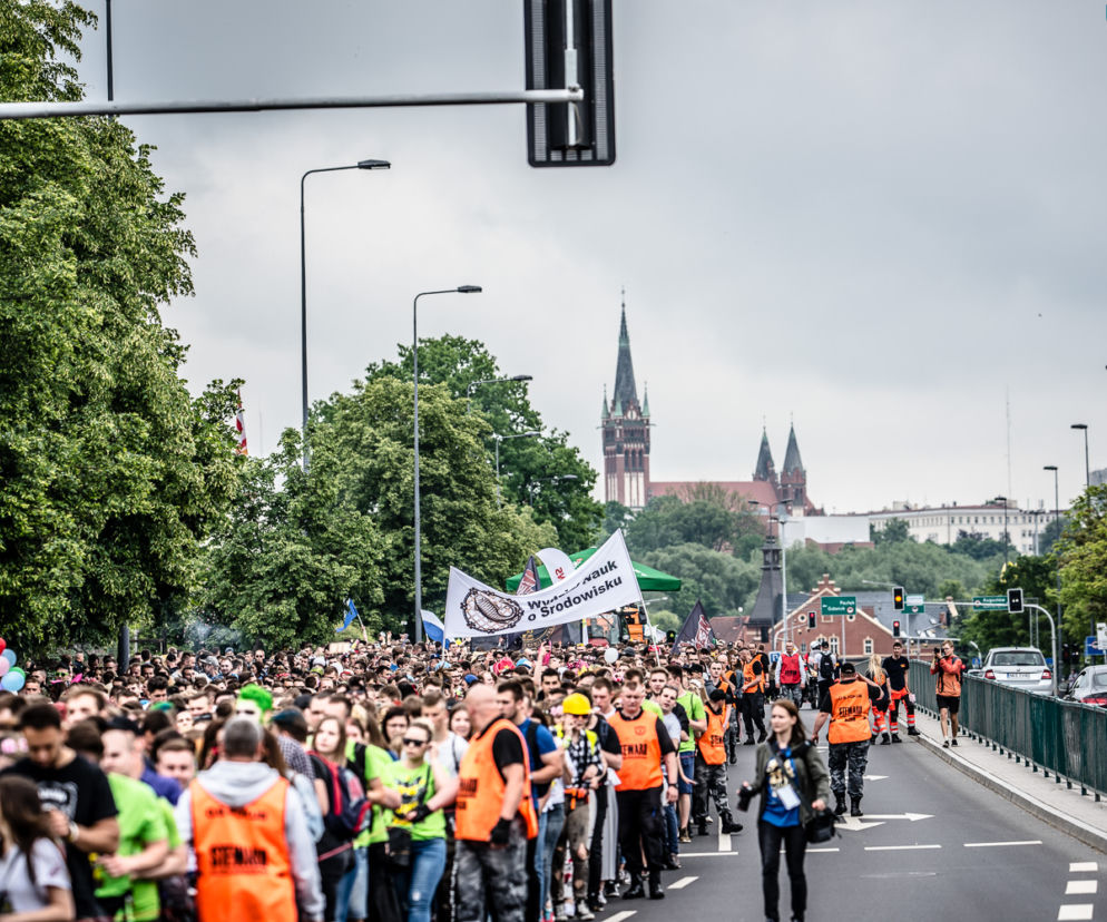 Parada wydziałów Kortowiada