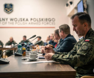 Jak Polska przygotowuje oficerów do NATO?