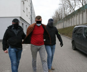 Lublin: Policyjny nalot na agencje towarzyskie. Wpadł znany restaurator! [WIDEO, ZDJĘCIA]
