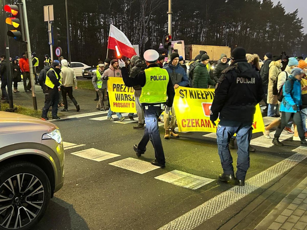 Protest pieszych w Łomiankach