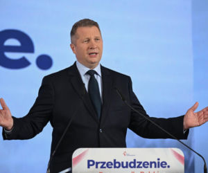 Kaczyński i Czarnek z nowymi propozycjami. Zaprezentowali Przebudzenie. Program dla Polski”