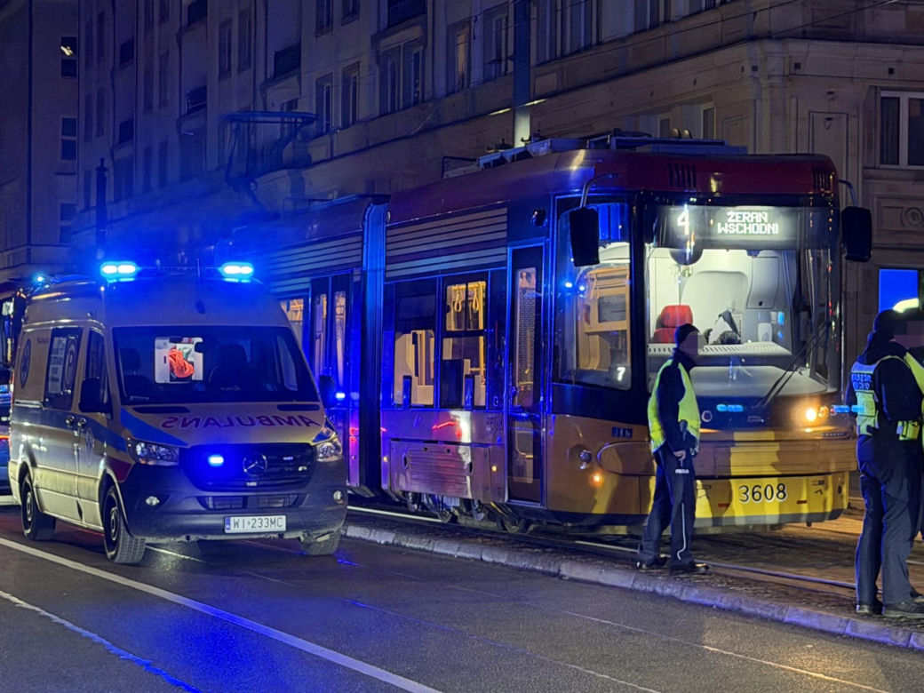 45-latka potrącona przez tramwaj na Marszałkowskiej
