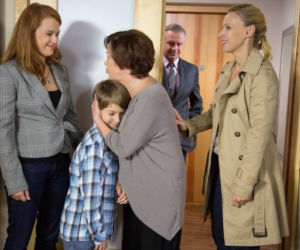 Klan. Krystyna (Agnieszka Kotulanka), Paweł (Tomasz Stockinger), Ola (Kaja Paschalska), Pawełek (Julian Peciak), Agnieszka (Paulina Holtz)