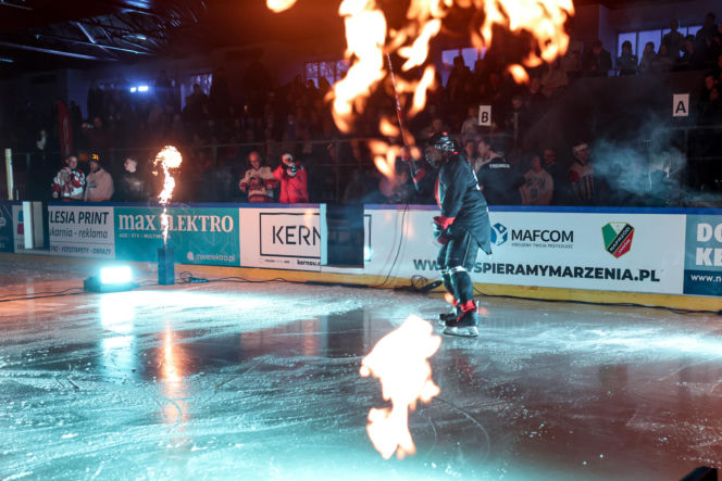 Mecz hokejowy Reprezentacji Artystów Polskich i Przedsiębiorców