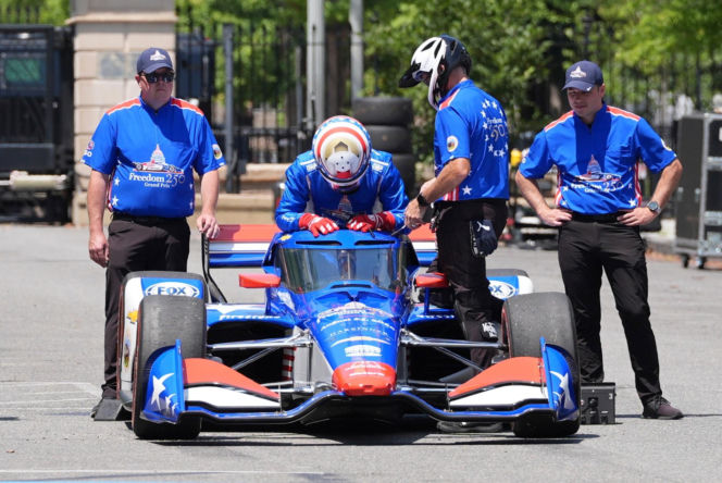 Trump zaprasza na wyścigi IndyCar na zwieńczenie obchodów rocznicowych w Waszyngtonie