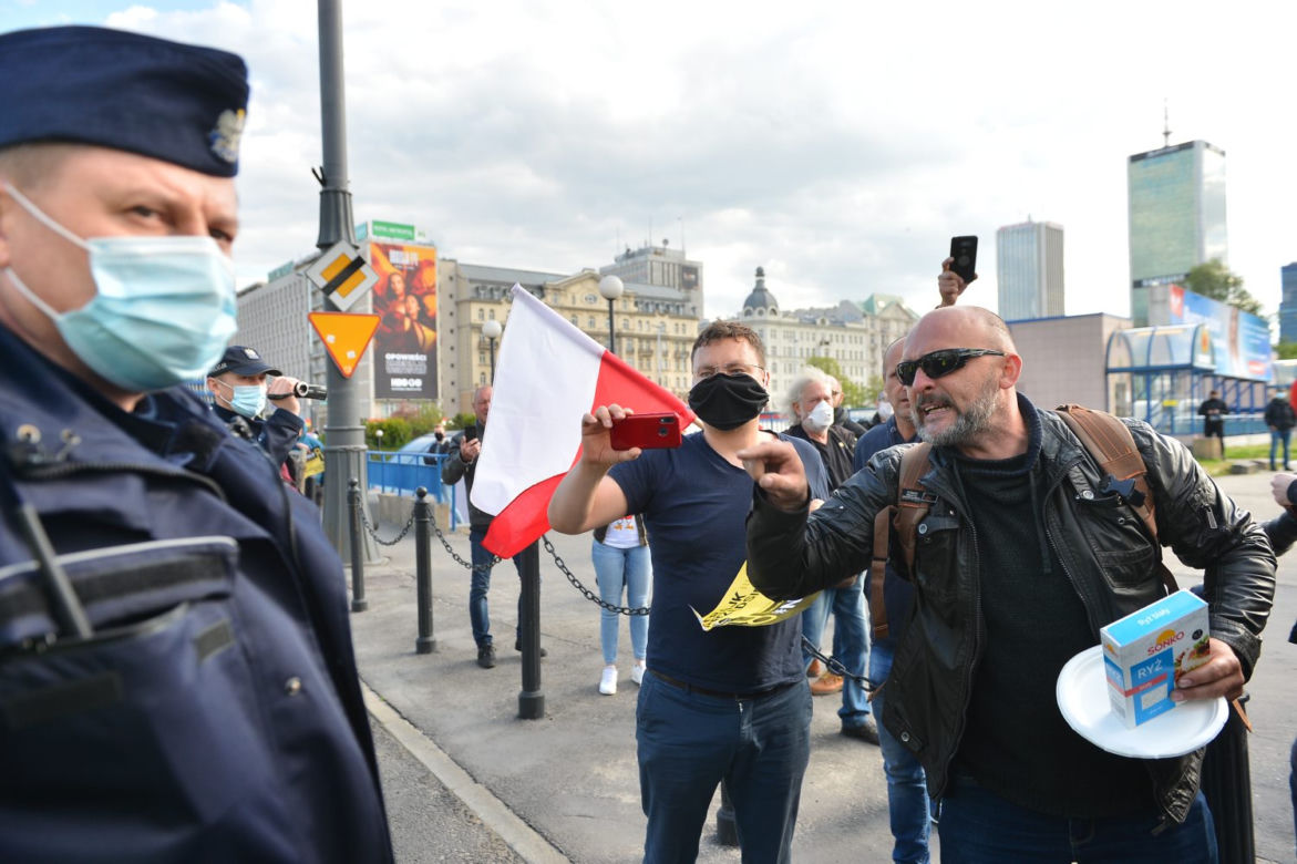 Protest przedsiębiorców pod kancelarią premiera
