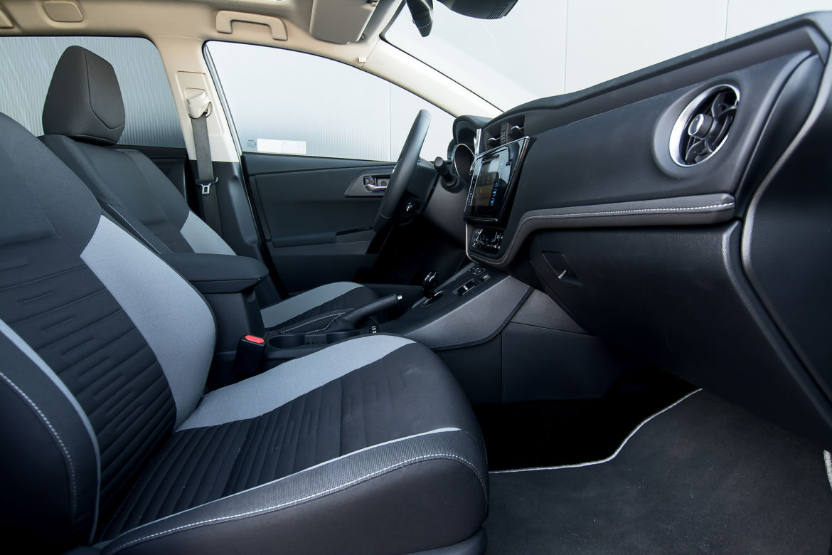 Toyota Auris Touring Sports 1.8 Hybrid Freestyle
