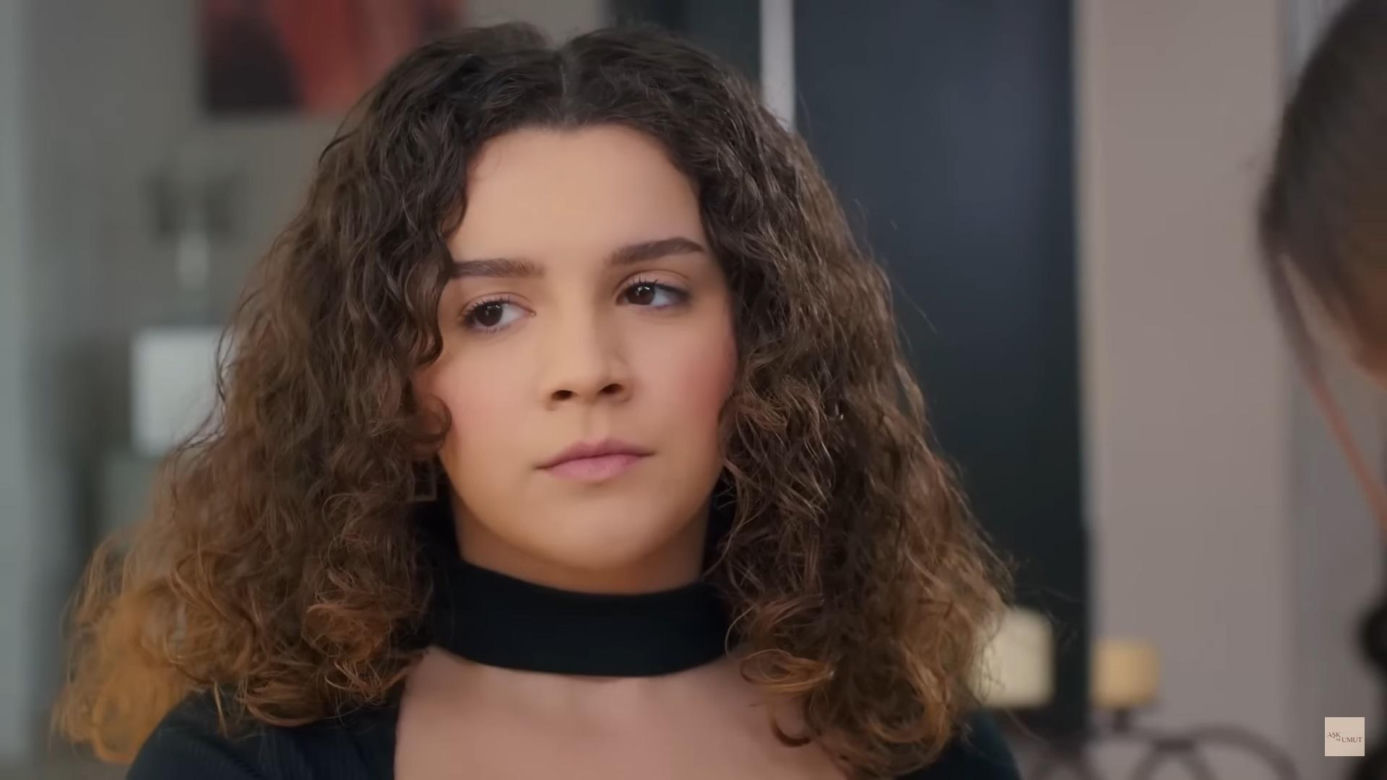 Kłótnia Melis i Zeynep