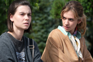 Na dobre i na złe odc. 1003. Blanka (Pola Gonciarz), Gloria (Aleksandra Grabowska)