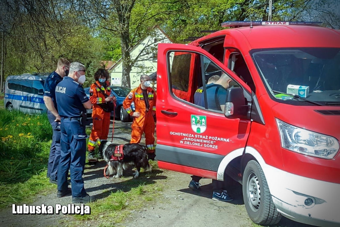 Ledno: Zaginęło dwóch nastolatków. Gigantyczna akcja poszukiwawcza 13- i 15-latka [ZDJĘCIA]