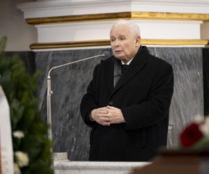 Jarosław Kaczyński na pogrzebie pierwszego naczelnego Gazety Polskiej