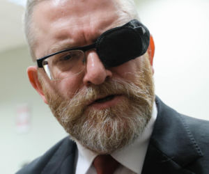 Grzegorz Braun po rozprawie