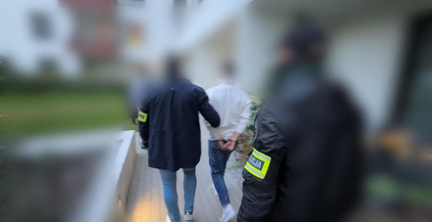 Niemieccy policjanci rozbili gang oszustów z Warszawy. Straty seniorów sięgają fortuny