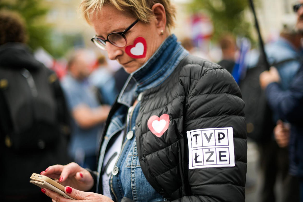 Ruszył Marsz Miliona Serc! Ogromne tłumy Polaków na ulicach Warszawy [ZDJĘCIA]