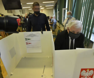 Wybory 2020 Jarosław Kaczyński zagłosował z sobowtórem