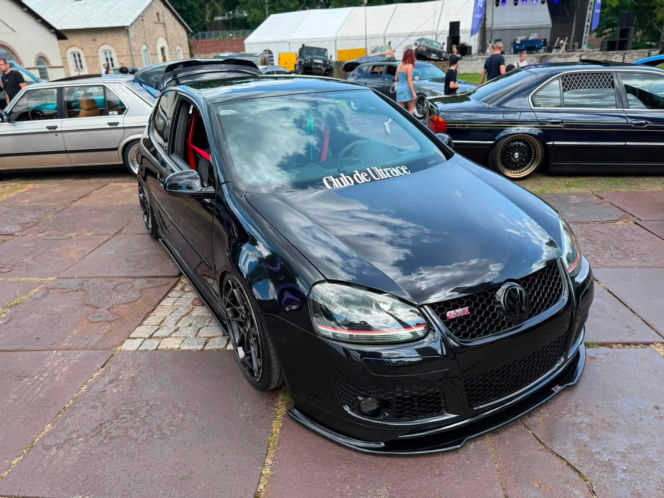 Ryk silników pod Wielkim Piecem! Star Cars Party Vol. 2 w Starachowicach – to musisz zobaczyć w ten weekend