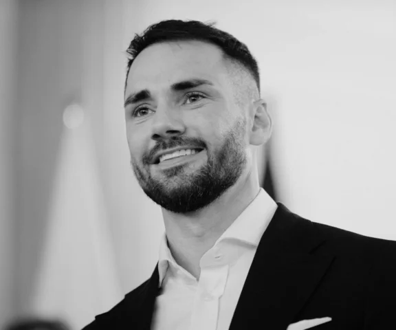 Nie żyje poseł Łukasz Litewka. Jechał na rowerze, doszło do tragedii