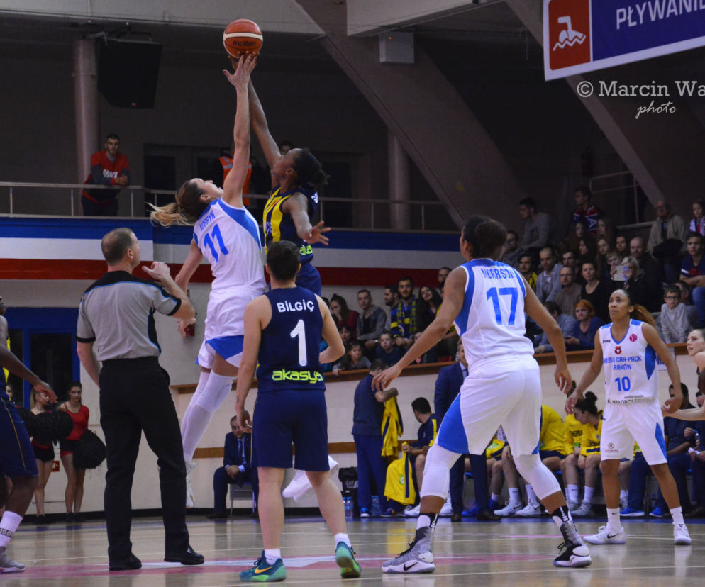 Euroliga koszykarek: Wisła Can-Pack przegrała z Fenerbahce Stambuł [ZDJĘCIA]