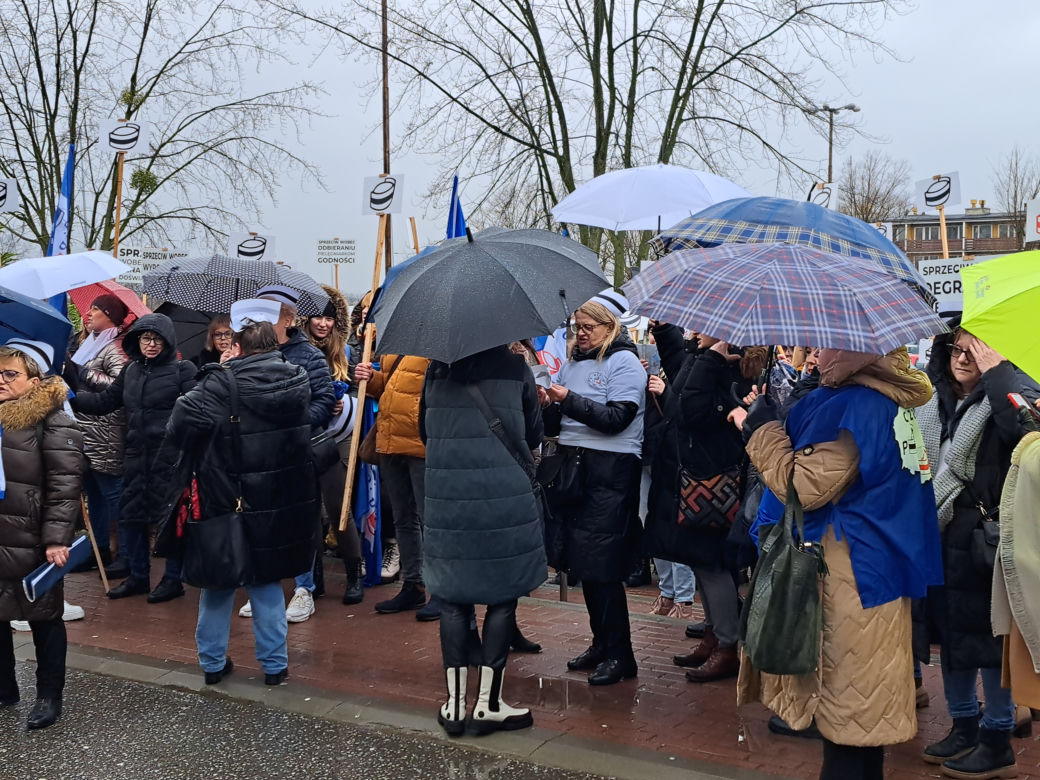Protest pielęgniarek w Tarnowie