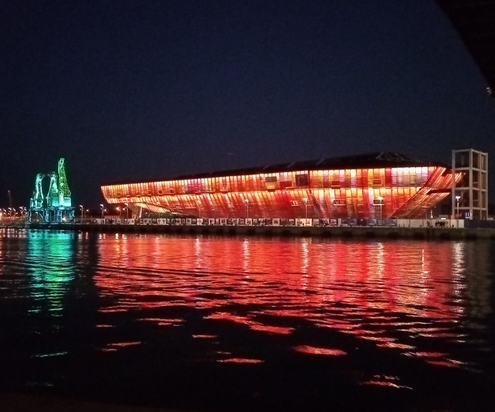Iluminacja Morskiego Centrum Nauki w Szczecinie