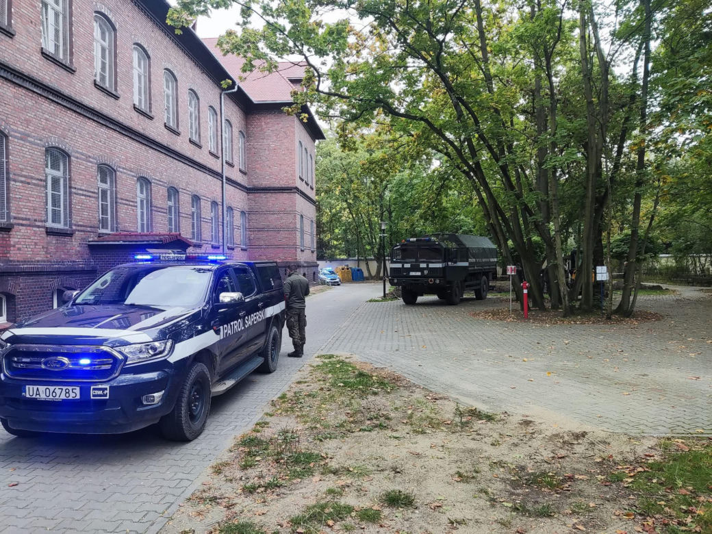 Saperzy znów w Kościanie. Przeczesywali teren przy Centrum Neuropsychiatrycznym