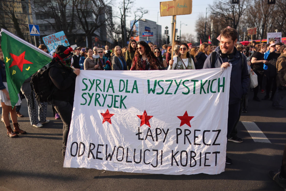 "Wspólny gniew, wspólna radość, moc siostrzeństwa!" Za nami 26. Manifa Warszawska 