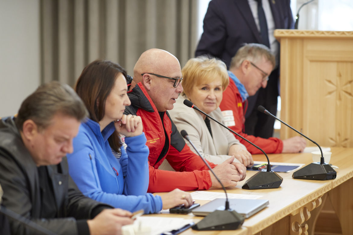 Posiedzenie Wojewódzkiego Zespołu Zarządzania Kryzysowego "Bezpieczne ferie dla dzieci i młodzieży w województwie małopolskim – 2023"
