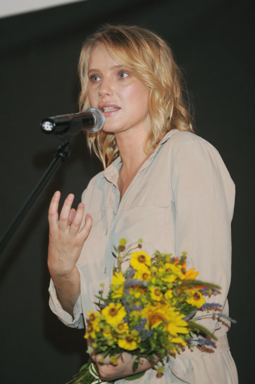 Joanna Kulig kiedyś i dziś. Tak aktorka zmieniała się od czasów "Szansy na sukces" i "Idola"