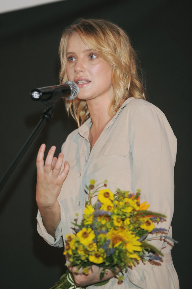 Joanna Kulig kiedyś i dziś. Tak aktorka zmieniała się od czasów "Szansy na sukces" i "Idola"