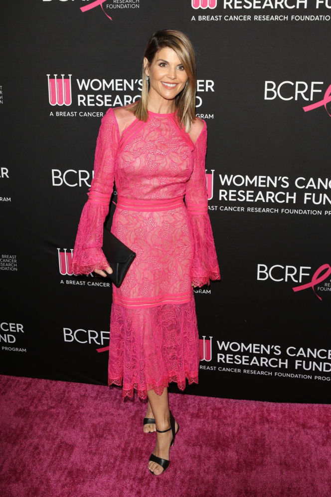 Była gwiazdą uwielbianego serialu, potem trafiła do więzienia. Teraz ma 61 lat, a wygląda na 30