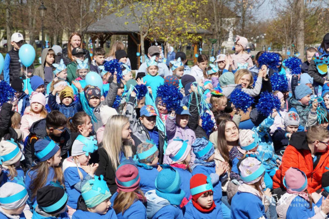 8. Niebieski Bieg Stowarzyszenia „Labirynt” w Łukowie - ZDJĘCIA cz. 1