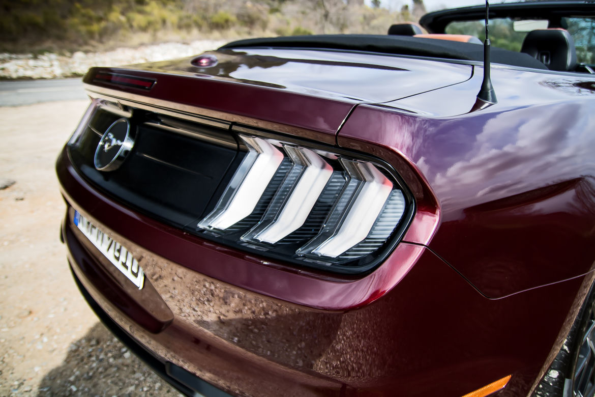 Ford Mustang Convertible 2.3 EcoBoost lifting 2018