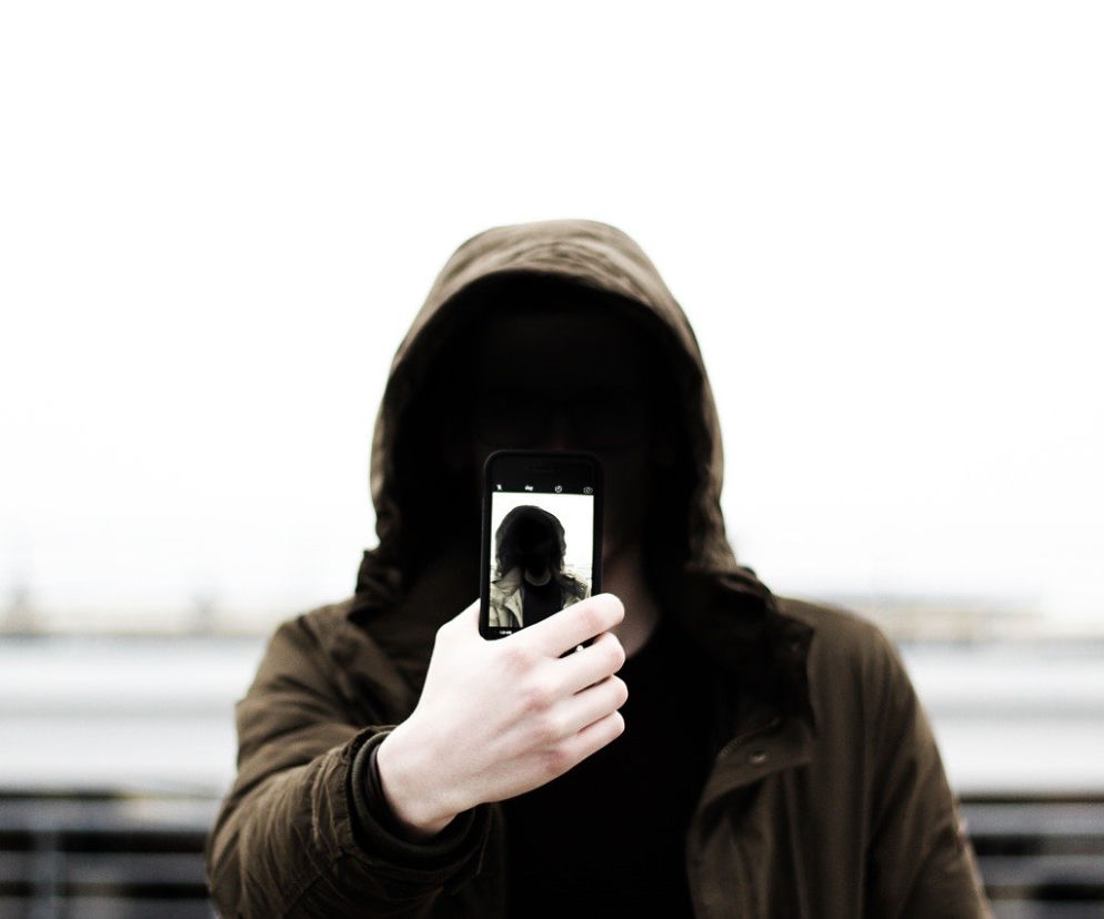 Uwaga na oszustów! Metoda na wnuczka znów pojawiła się na Podkarpaciu, policja ostrzega
