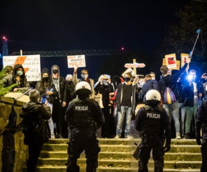 Gdańsk: Strajk kobiet przed Katedrą Oliwską