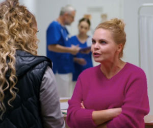 Przyjaciółki 17 odc. 198. Patrycja (Joanna Liszowska), Anka (Magdalena Stużyńska)
