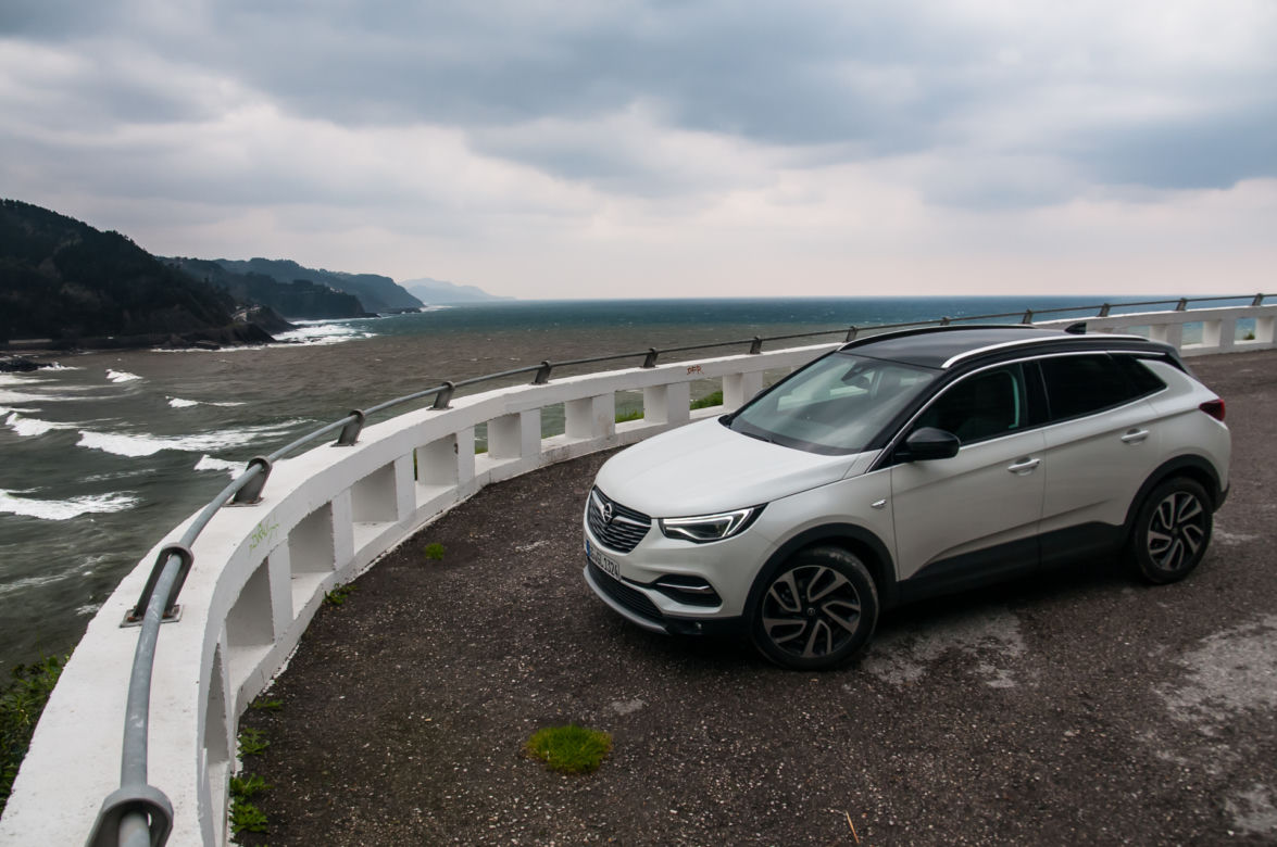 Opel Grandland X Ultimate 2.0 Diesel 177 KM