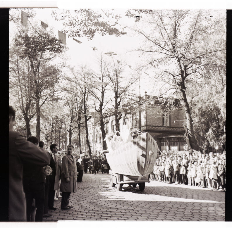 Winobranie w Zielonej Górze w latach 1963-1973. Oto jak bawiono się podczas największego Święta Wina w Polsce