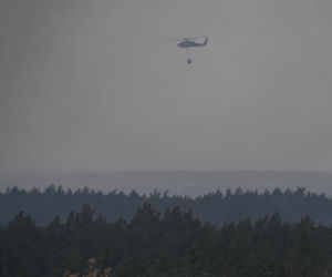 Premier zwołał pilny sztab kryzysowy. Pojawiły się nowe eksplozje ognia