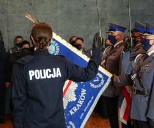 Małopolska ma 30 nowych policjantów. Większość będzie pracować w Krakowie 